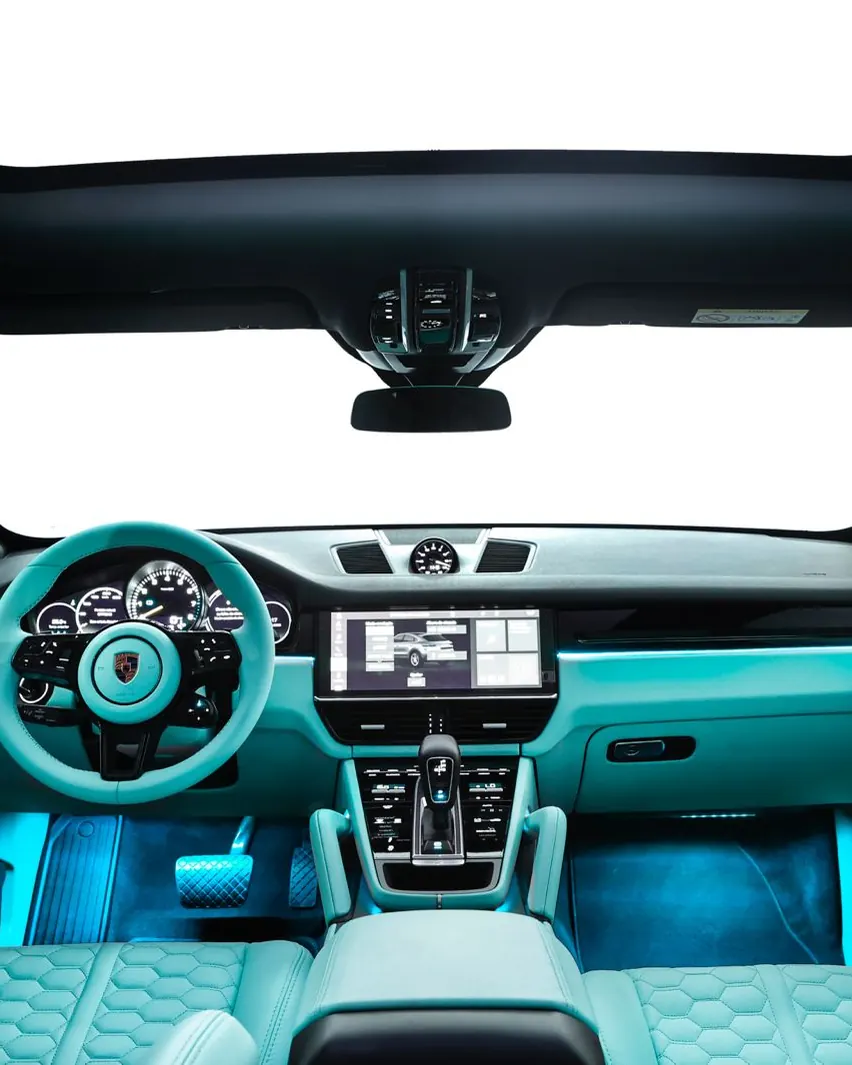 Porsche Cayenne · Interior verde piscina · LED